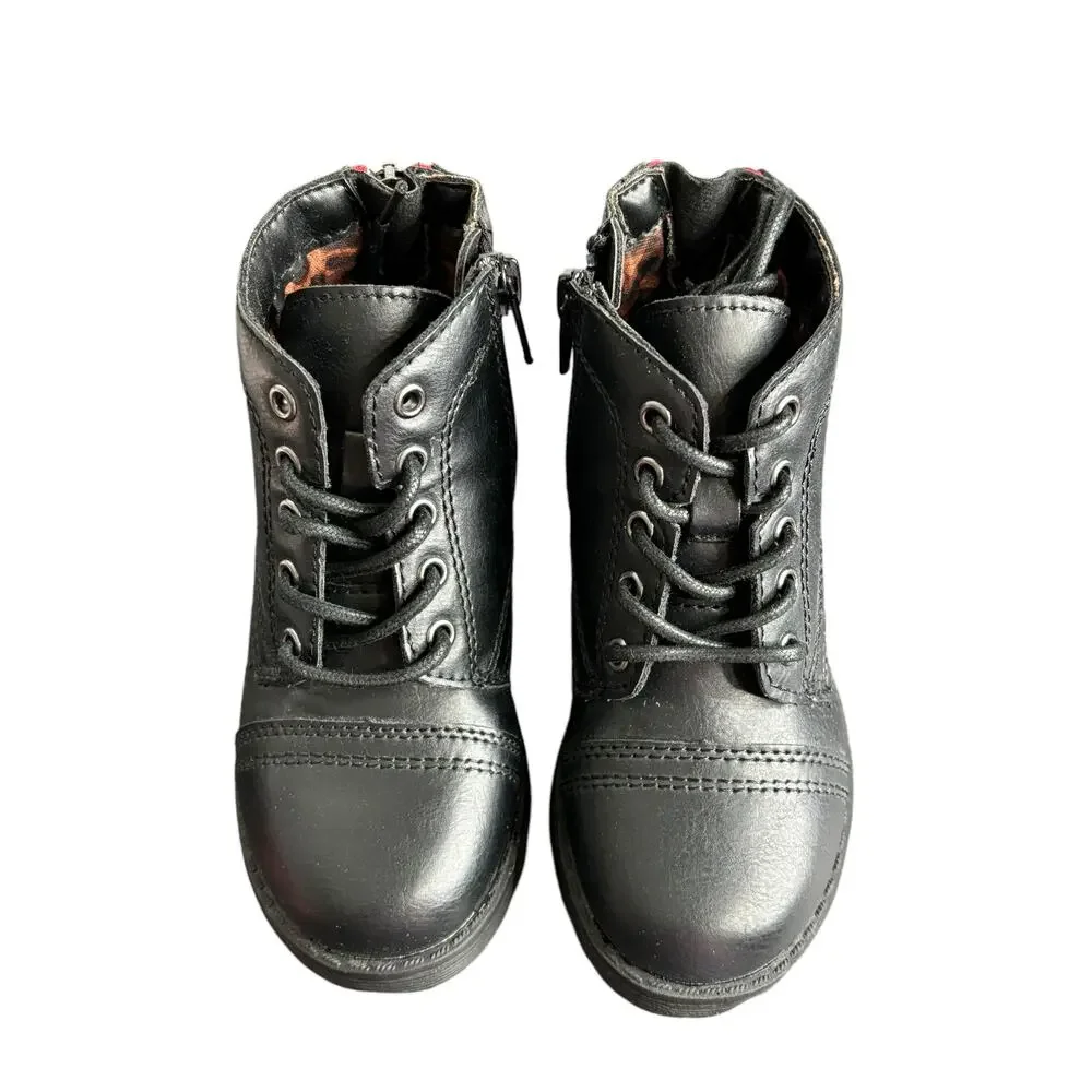 Madden Girl Siren Black Back Zipper Size 9 Girls Boots NWT